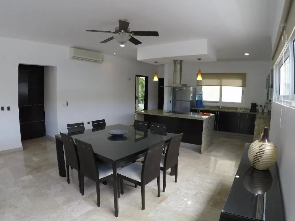 Mamitas Village 202A (Adults Only) 0*, Playa del Carmen Mexico